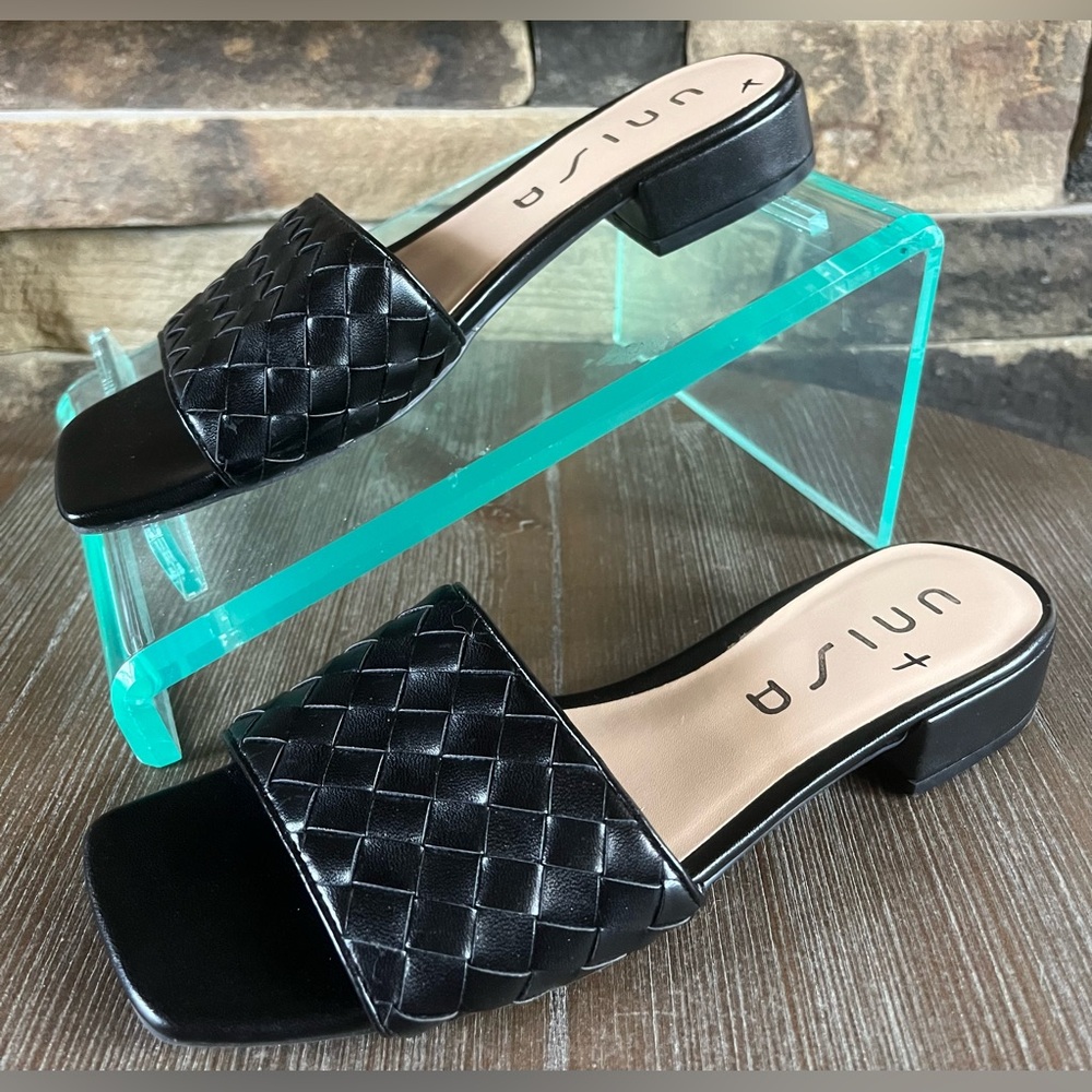 UNISA Sandals